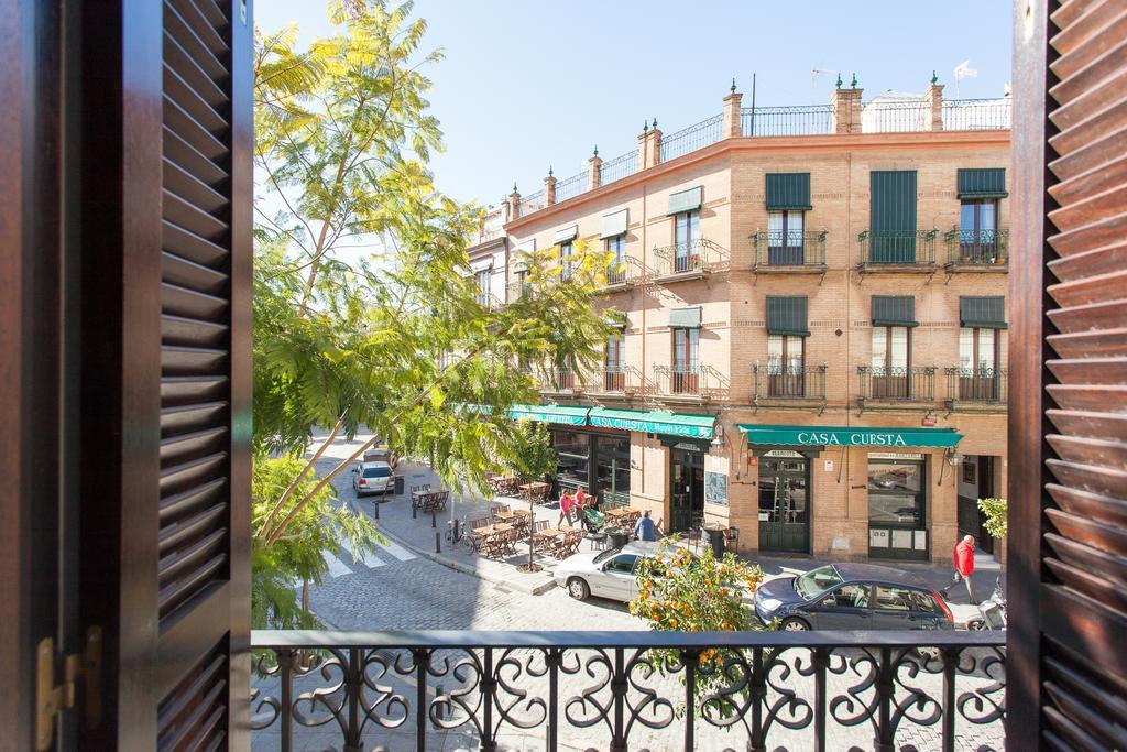 Holi-Rent Castilla เซบีญา ภายนอก รูปภาพ