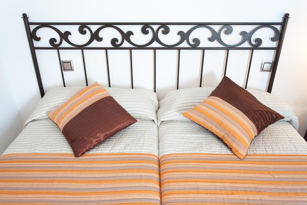 Holi-Rent Castilla เซบีญา ภายนอก รูปภาพ