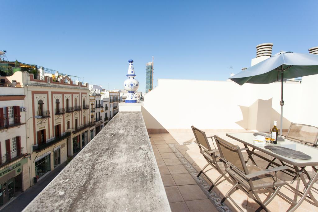 Holi-Rent Castilla เซบีญา ภายนอก รูปภาพ