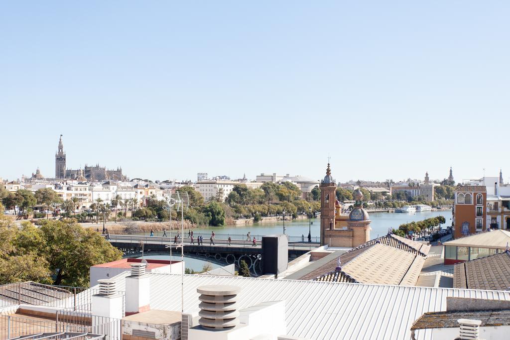 Holi-Rent Castilla เซบีญา ภายนอก รูปภาพ
