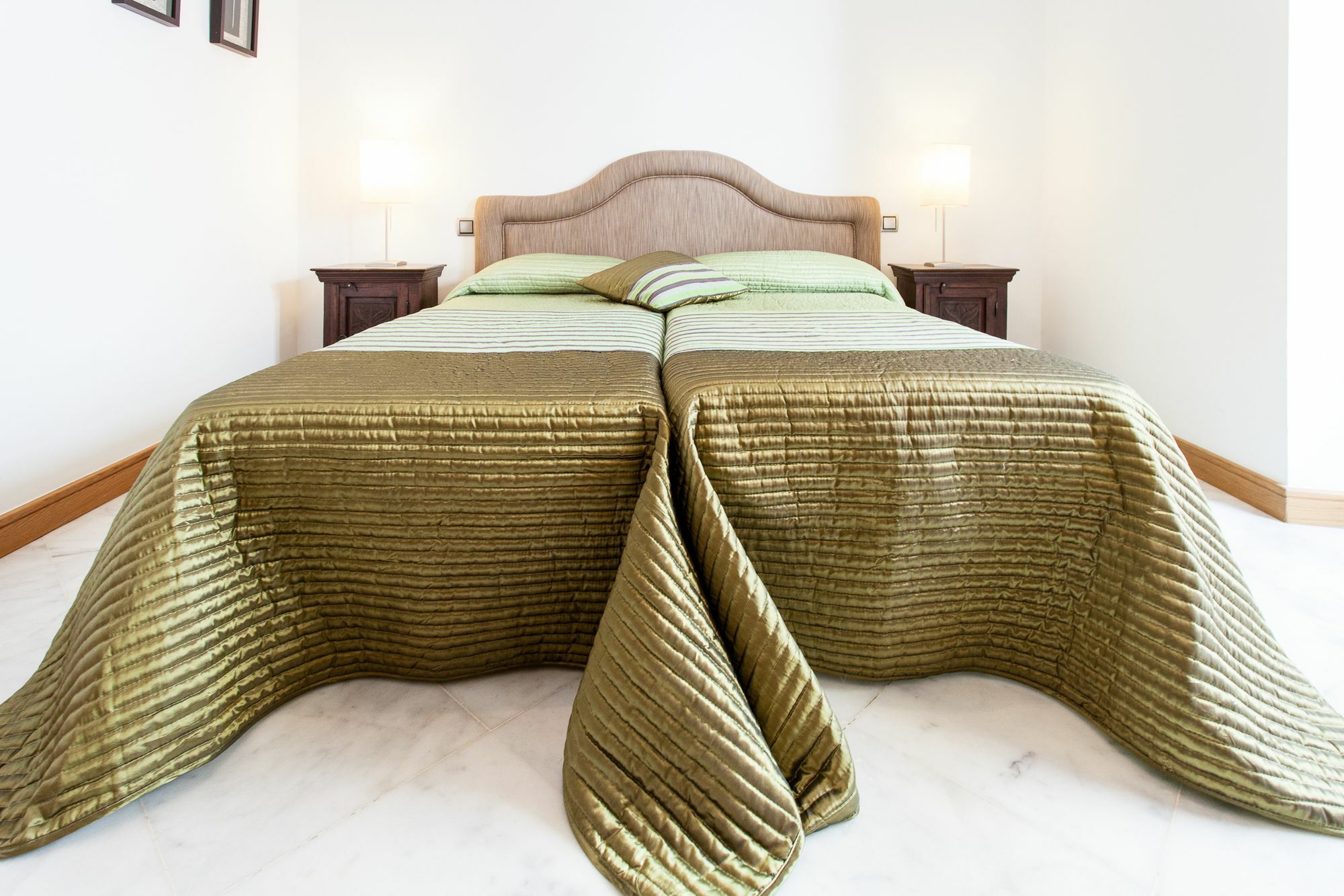 Holi-Rent Castilla เซบีญา ภายนอก รูปภาพ